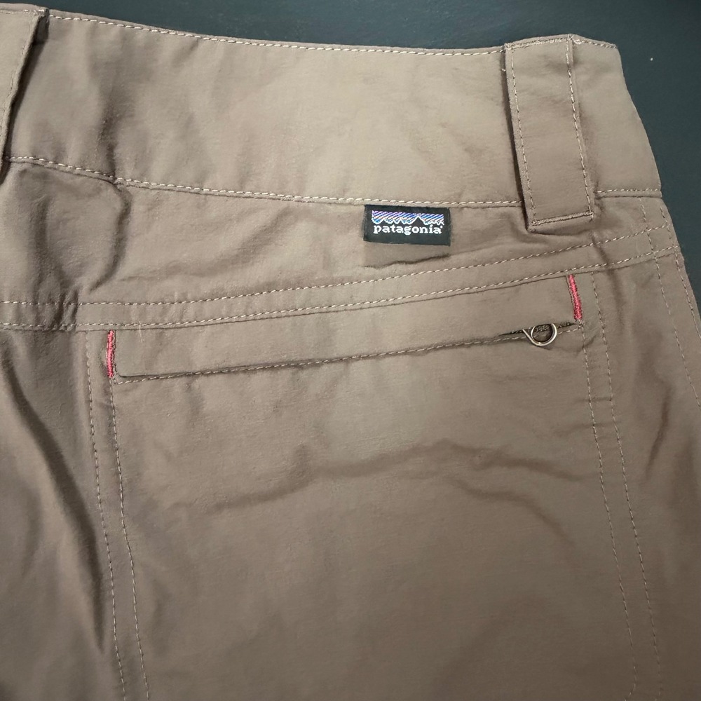 Patagonia Quandary Shorts Women 2 Brown Hiking Outdoor Utility Lightweight Gorp - Picture 15 of 16